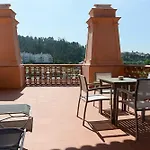 Quinta Da Cruz & 4*