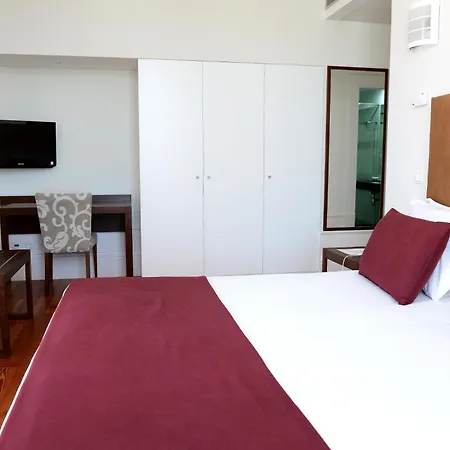 Quinta Da Cruz & 4* Oliveira (Porto)