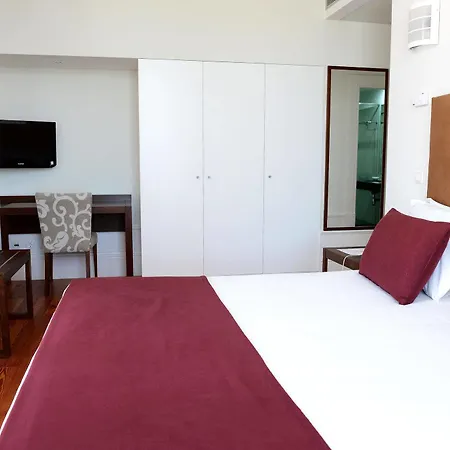 Quinta Da Cruz & 4* Oliveira (Porto)