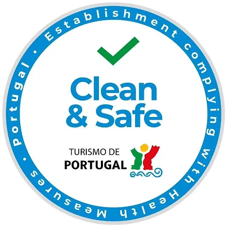 Quinta Da Cruz & 4*