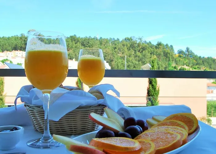 Quinta Da Cruz & 4* Oliveira (Porto)