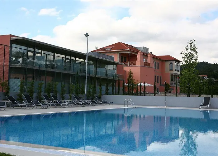 Quinta Da Cruz & 4* Oliveira (Porto)