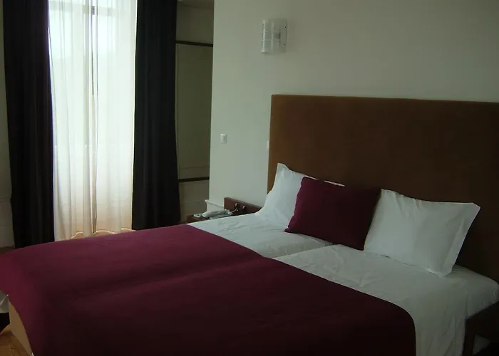 Quinta Da Cruz & 4* Oliveira (Porto)