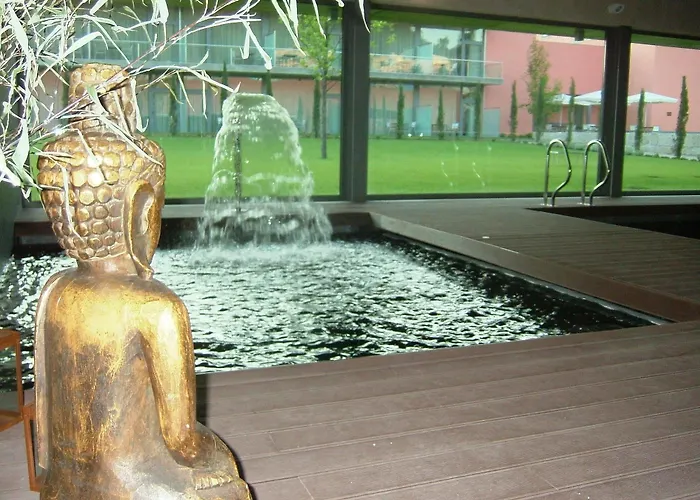 Hotel Quinta Da Cruz & 4*